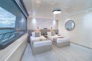Horizon Twin Cabin